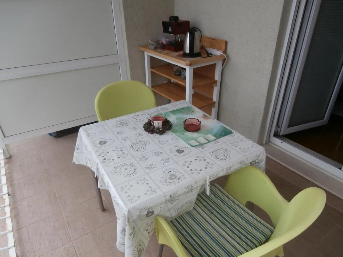 Apartment Studio Mia-Beach In Split