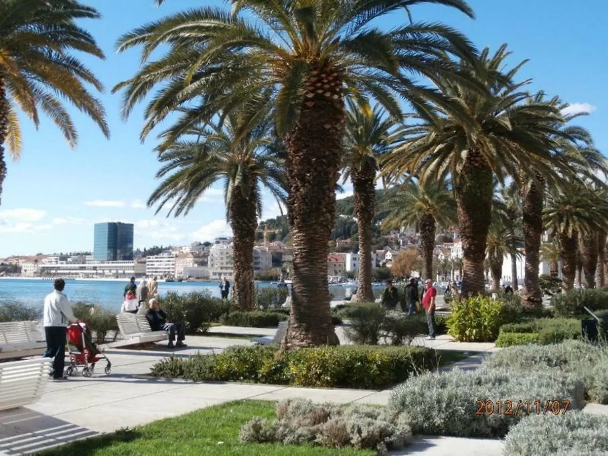 Apartment Studio Mia-Beach In Split 0*,  Croatia