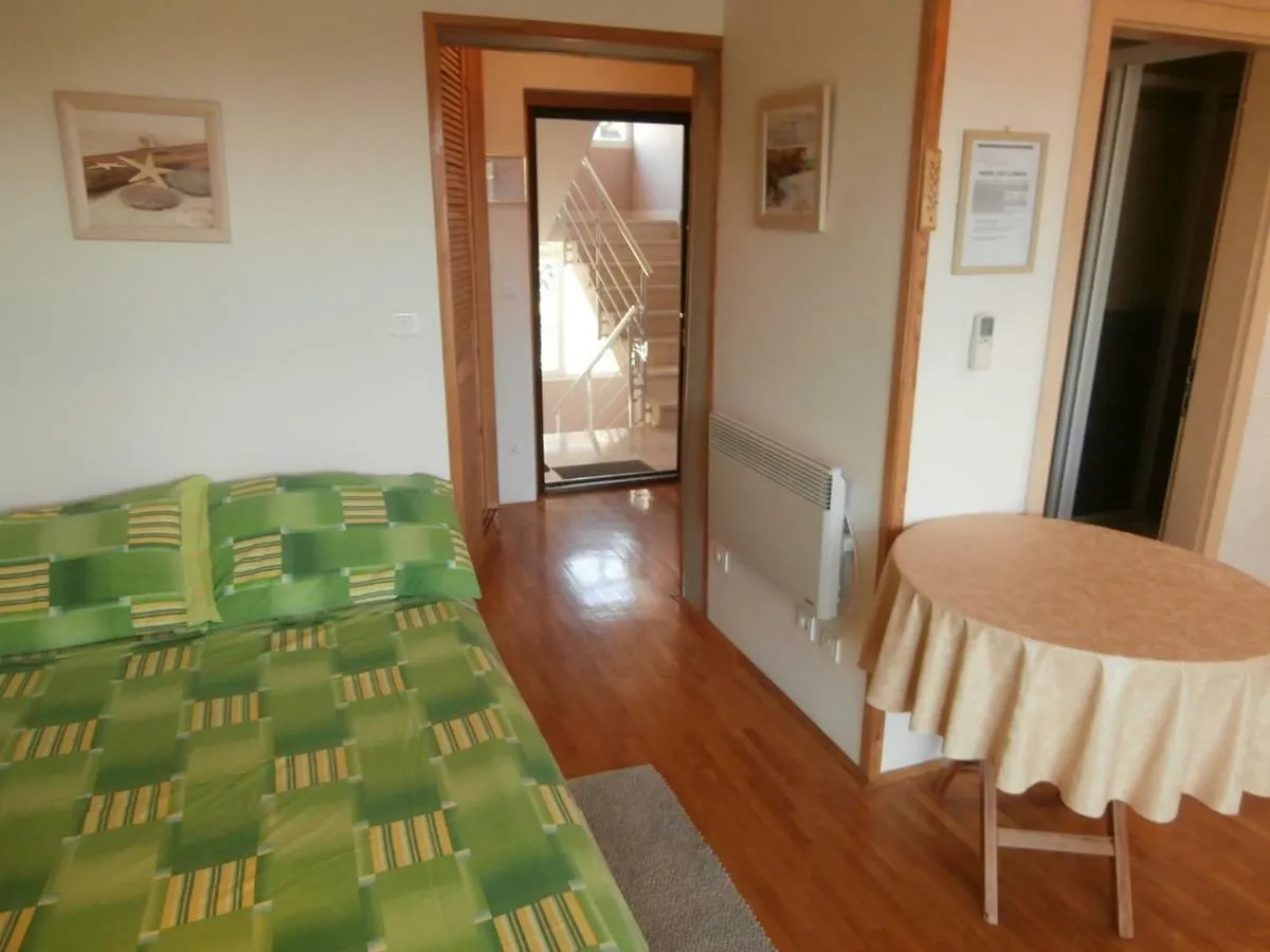 Apartment Studio Mia-Beach In Split